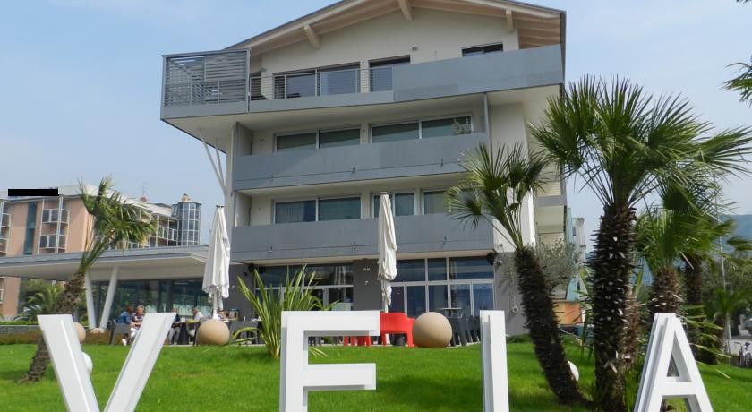 ريفا ديل غاردا Residence Centro Vela المظهر الخارجي الصورة