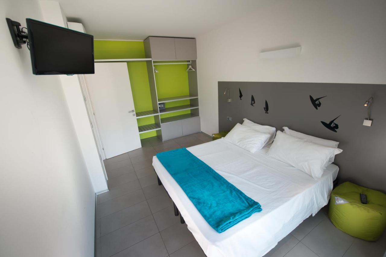 ريفا ديل غاردا Residence Centro Vela المظهر الخارجي الصورة