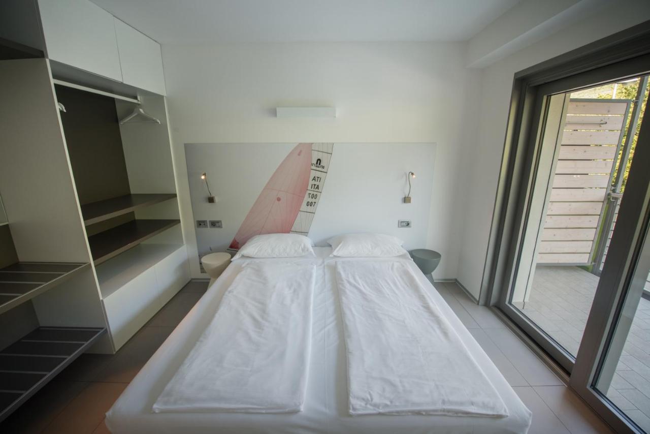 ريفا ديل غاردا Residence Centro Vela المظهر الخارجي الصورة